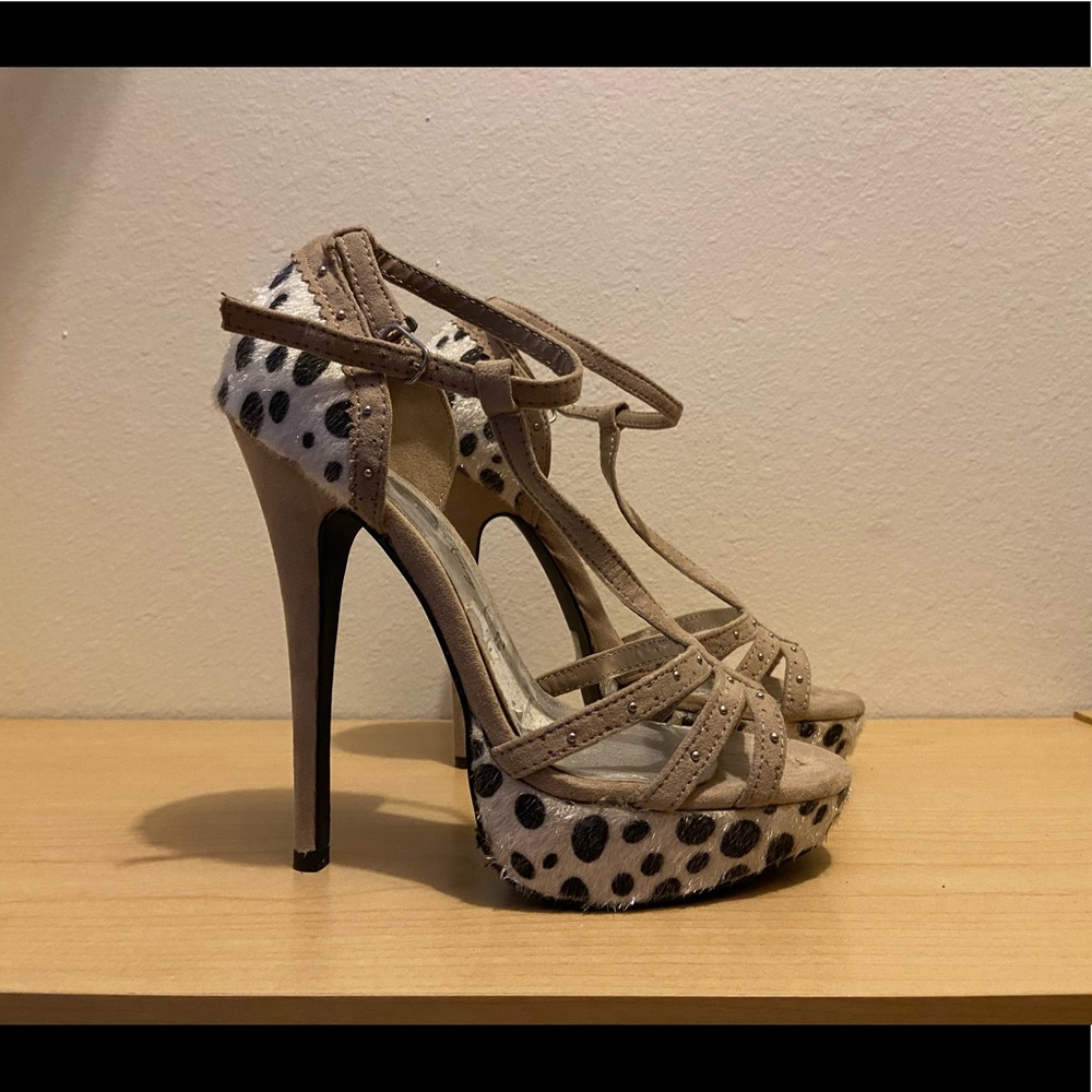 Penny loves Kenny Heels